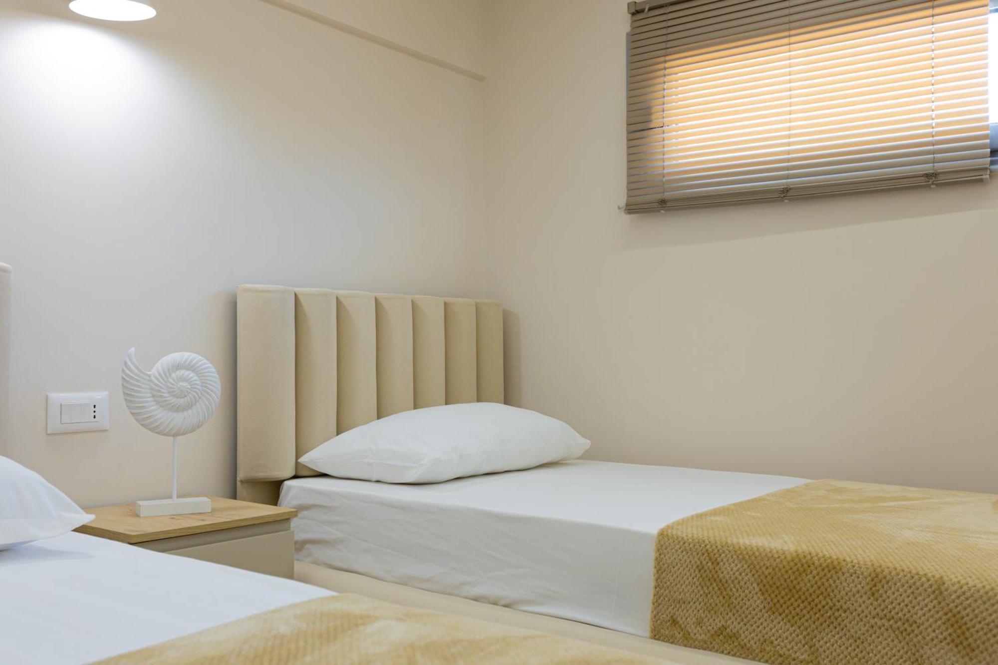 Arial Lofts Hotel Vlore Luaran gambar